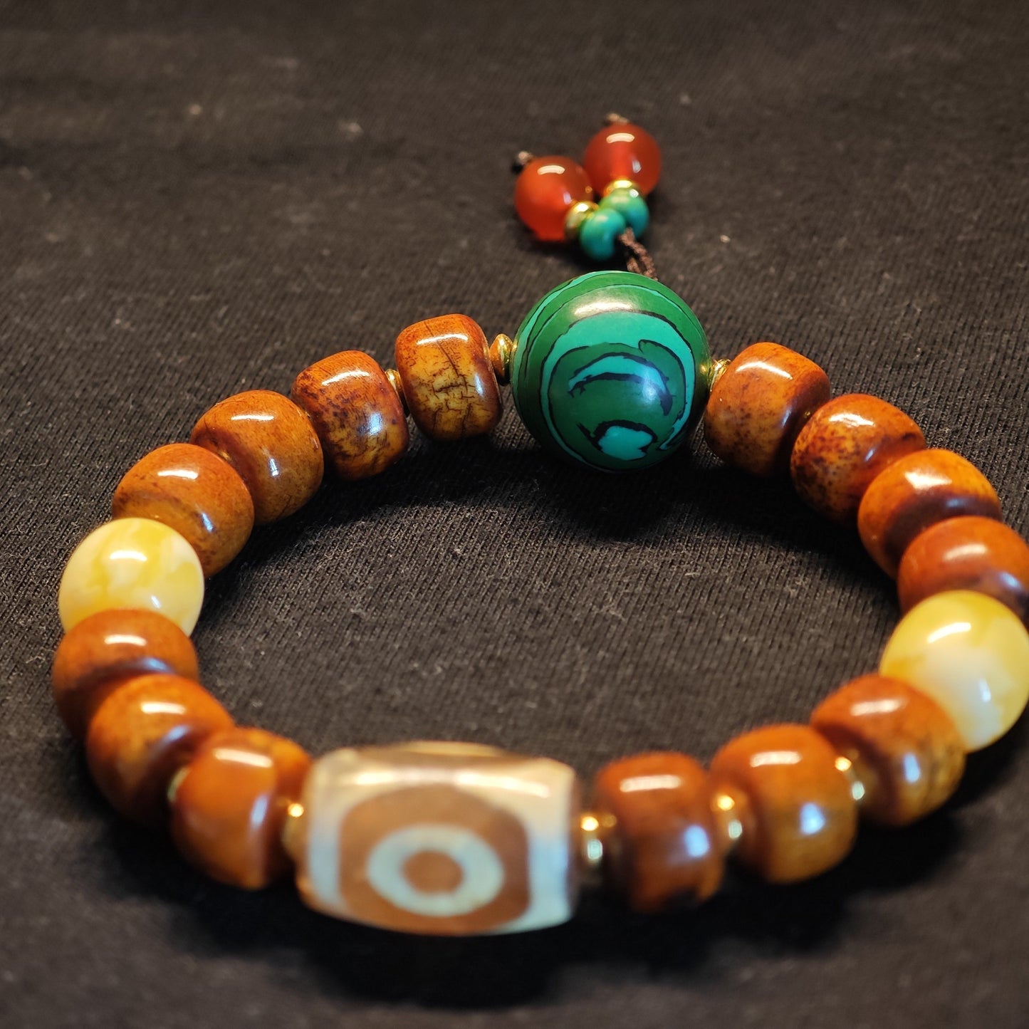 Yak Bone Bracelet with Tibetan Dzi Bead